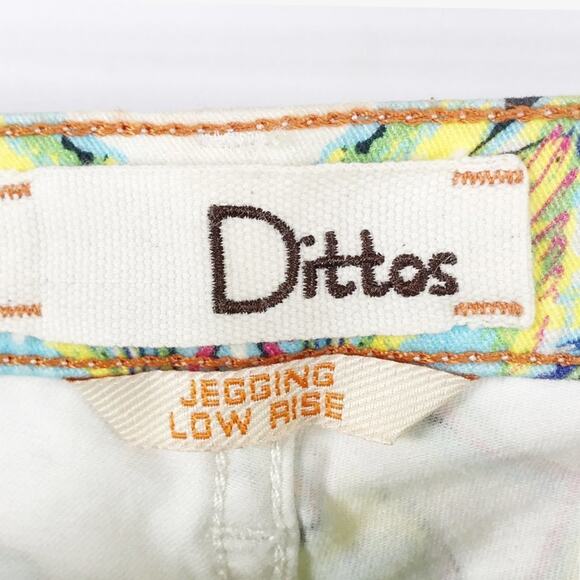 Dittos Denim Jessica Ivory Green Love Bird Print Jeggings Skinny Jeans NWT - Picture 5 of 11